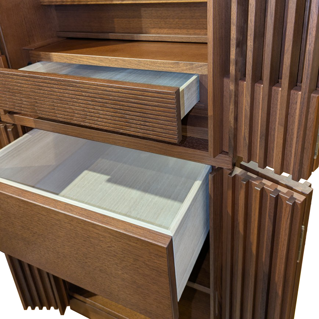 【国産高級】モダン仏壇 ルミナス 1300