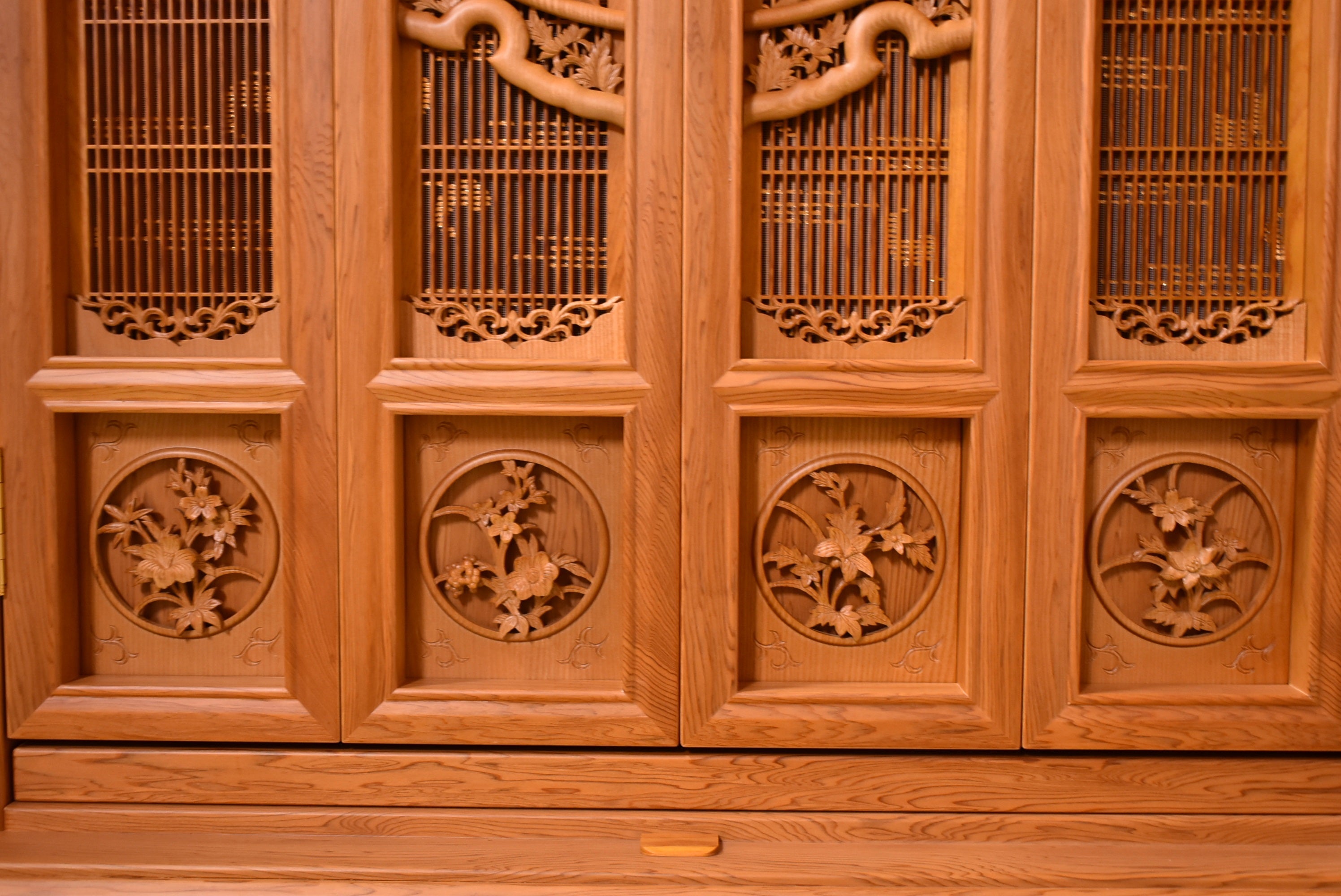 【日本の銘木】屋久杉仏壇 「瑞宝」22号